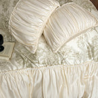 Beige Vintage Comforter Set