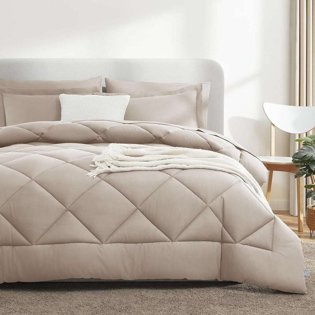 Diamond Pattern Quilt Cover Three-Piece Set