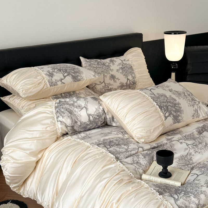 Beige Vintage Comforter Set
